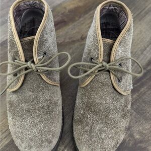 Eastland Women’s Light Brown Suede Chukka Boots Booties Size 7.5